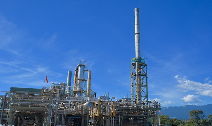 Science reduces sulphur at Burnaby Refinery - Canadian Fuels Association